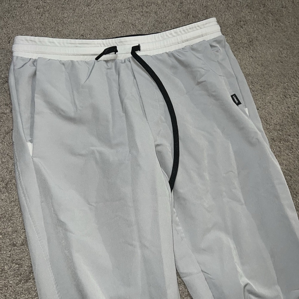 UNRL Apex Joggers Performance Pants Mens Size L Gray Athleisure Tapered Golf Gym